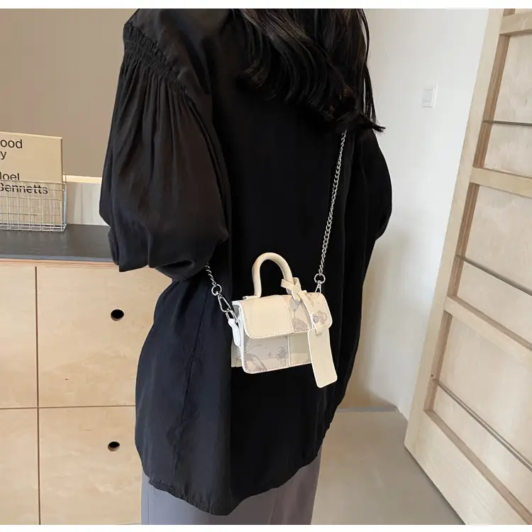 Textured Printed Shoulder Bag Women's 2024 New Fashion — feature 45