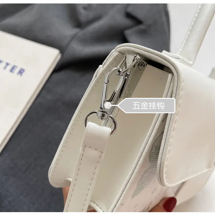 Textured Printed Shoulder Bag Women's 2024 New Fashion — feature 6
