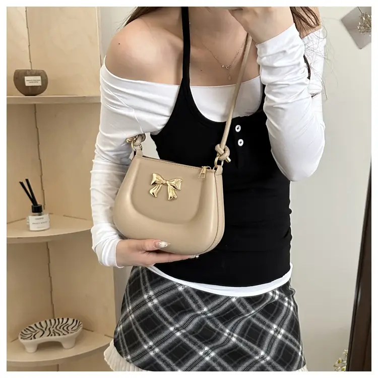 Women's Brown Bow Shoulder Bag 2024 Spring Summer — feature 19