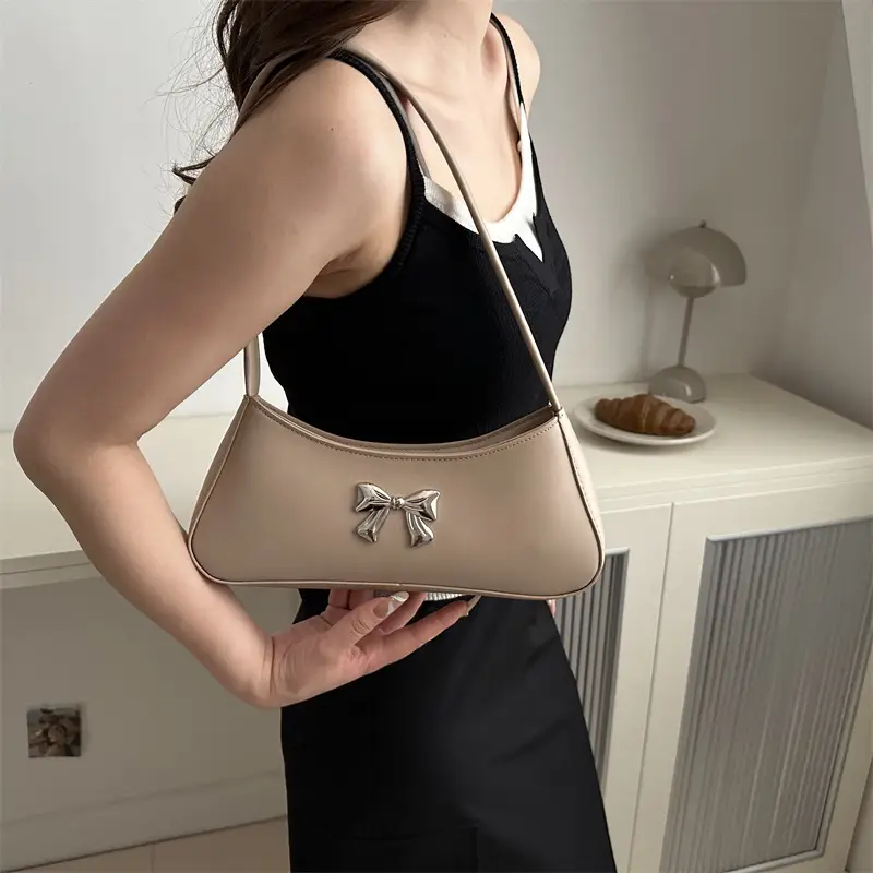 Silver Bow Crossbody Bag for Women 2024 - Image 10