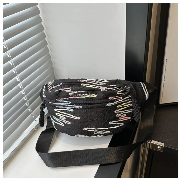 Women's Rainbow Embroidered Shoulder Bag 2024 — feature 11