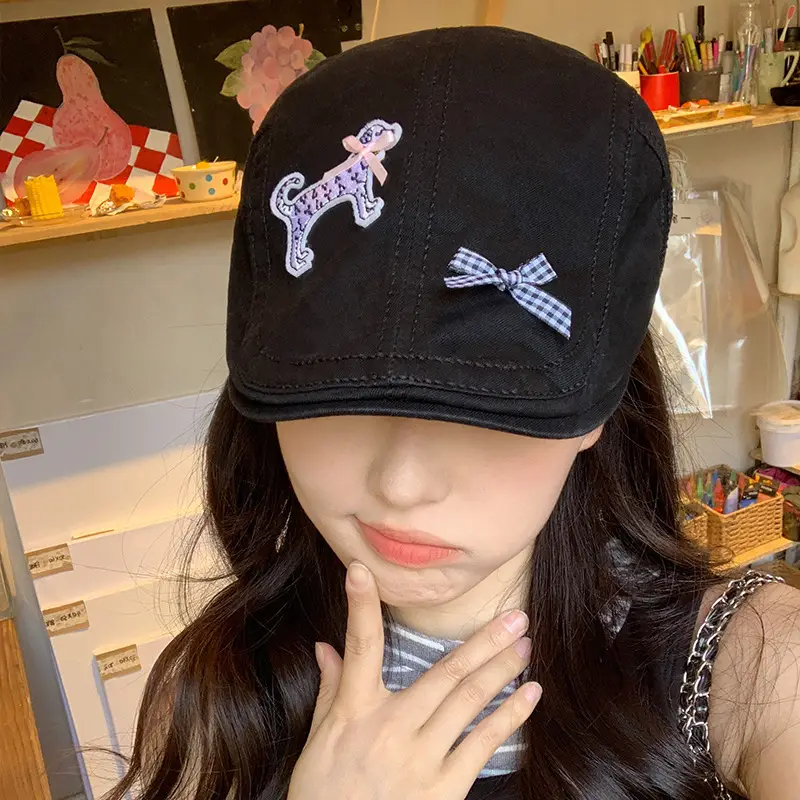 Korean Version Cartoon Black Forward Cap for Women