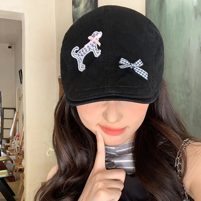 Korean Version Cartoon Black Forward Cap for Women