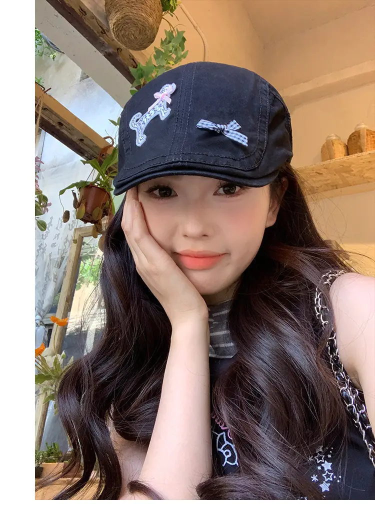 Korean Version Cartoon Black Forward Cap for Women — feature 10