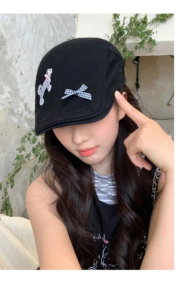 Korean Version Cartoon Black Forward Cap for Women — feature 9