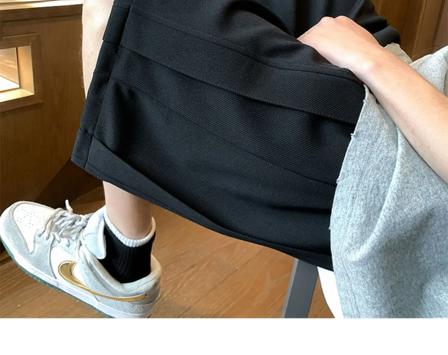 Men's Black Drawstring Shorts 2024 Summer Casual — feature 9
