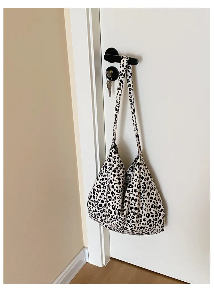Modern Leopard Print Crossbody Bag for Women — feature 23