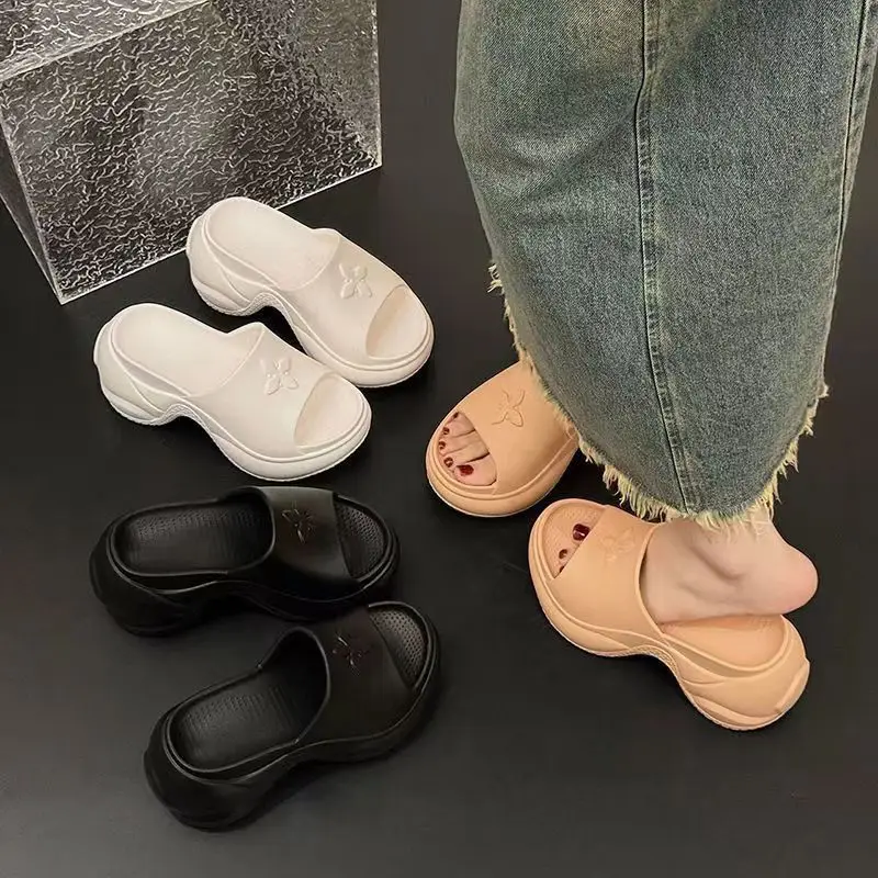 Foreign Trade Cross Flower 9CM Thick Bottom High Heel Sandals and Slippers Women's Outdoor Wear Fashion High Heel Summer Cross-border Trendy — feature 1