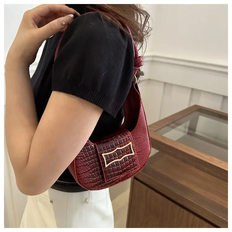 Elegant Women's White Shoulder Bag with Knot Handle — feature 20