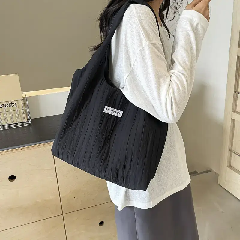 Black Large Capacity Women's Shoulder Bag Korean Style Lightweight - Image 7