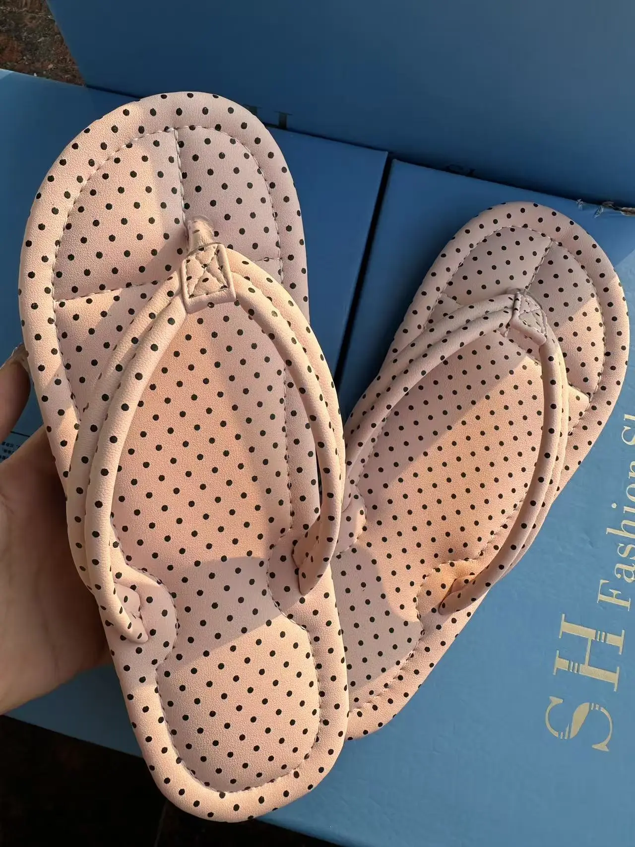 2024 Summer Women's Casual Dot Flip-Flops Plus Size - Image 11