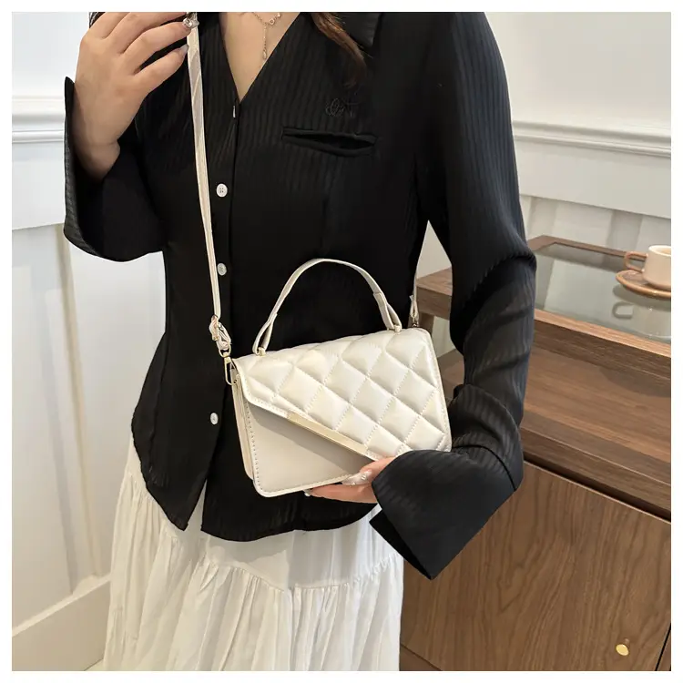 Women Rhombic Shoulder Bag Light Blue 2024 Spring - Image 8