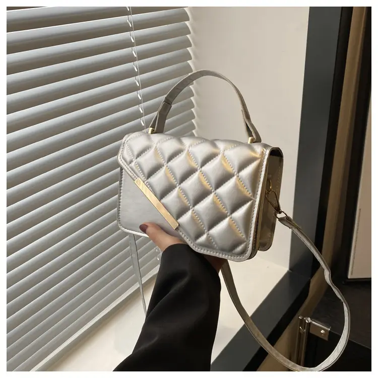 Women Rhombic Shoulder Bag Light Blue 2024 Spring - Image 3