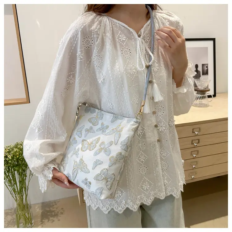 Women's Bamboo Embroidered Shoulder Bag Silk Textured 2024 — feature 22