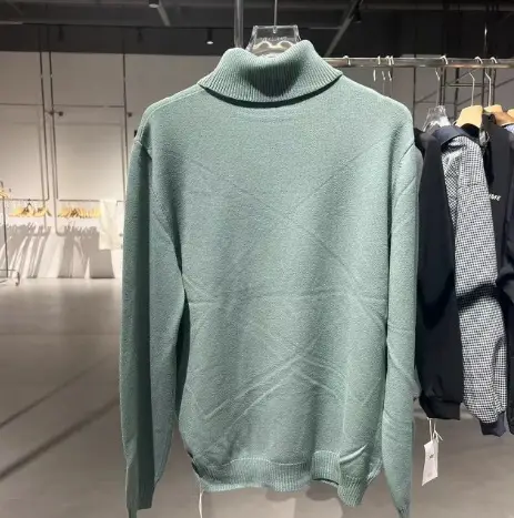 Men Melted Crewneck Sweater Light Blue