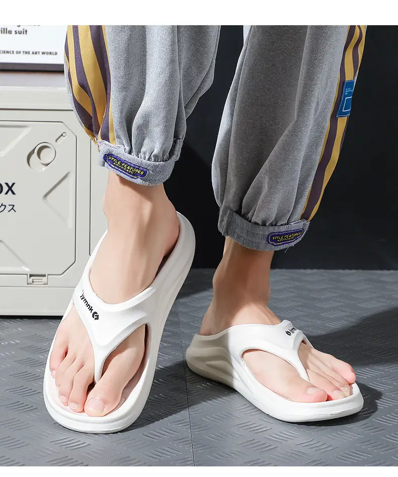 Men's Slippers for Summer Outer Wear Flip-Flops for Men 2025 New Non-Slip Men's Flip-Flops Beach Sandals for Men — feature 20