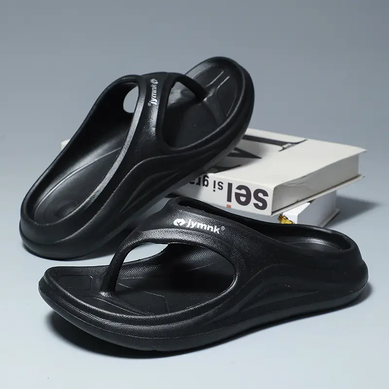 Men's Slippers for Summer Outer Wear Flip-Flops for Men 2025 New Non-Slip Men's Flip-Flops Beach Sandals for Men - Image 2