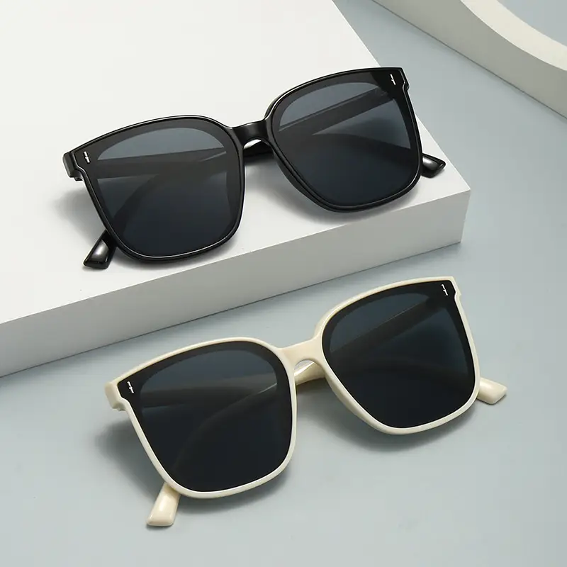 Rose Gold Sunglasses with Brown Tinted Lens - Image 8