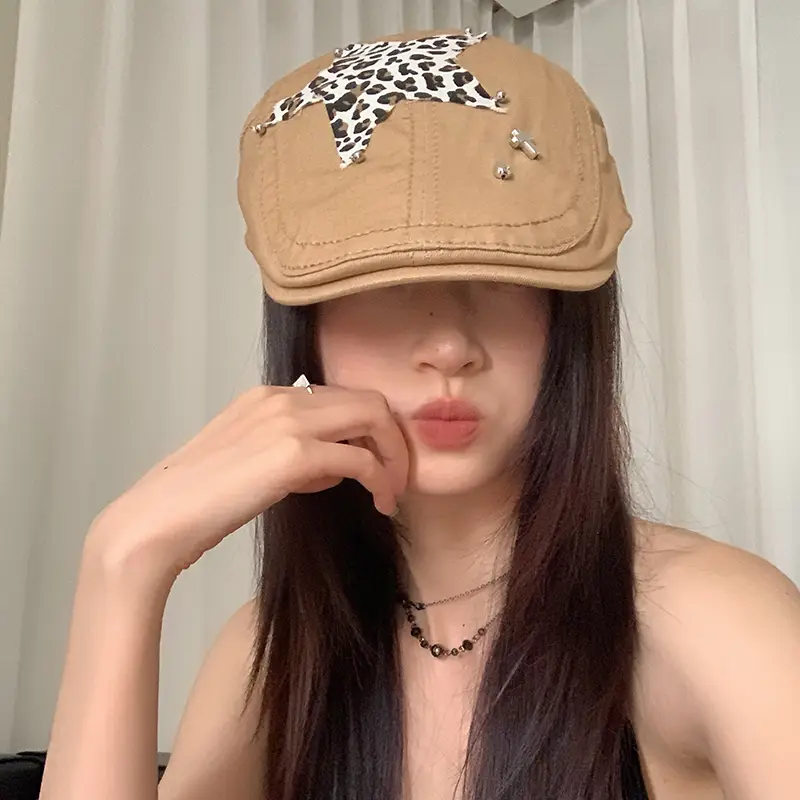 Retro Spice Girl Cap with Star Leopard Print - Image 3