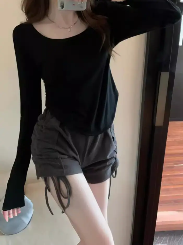 Long-Sleeved T-Shirt Women's Autumn and Winter New Trbottomy Ins Asymmetrical Slim Student Casual Short Top Girl's Bottoming Shirt - Image 7