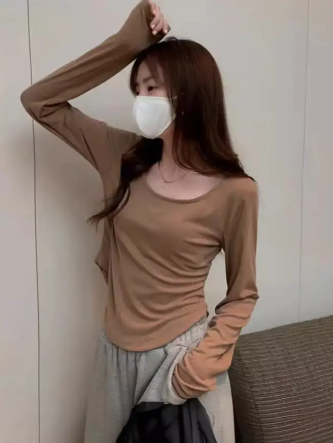 Long-Sleeved T-Shirt Women's Autumn and Winter New Trbottomy Ins Asymmetrical Slim Student Casual Short Top Girl's Bottoming Shirt - Image 9