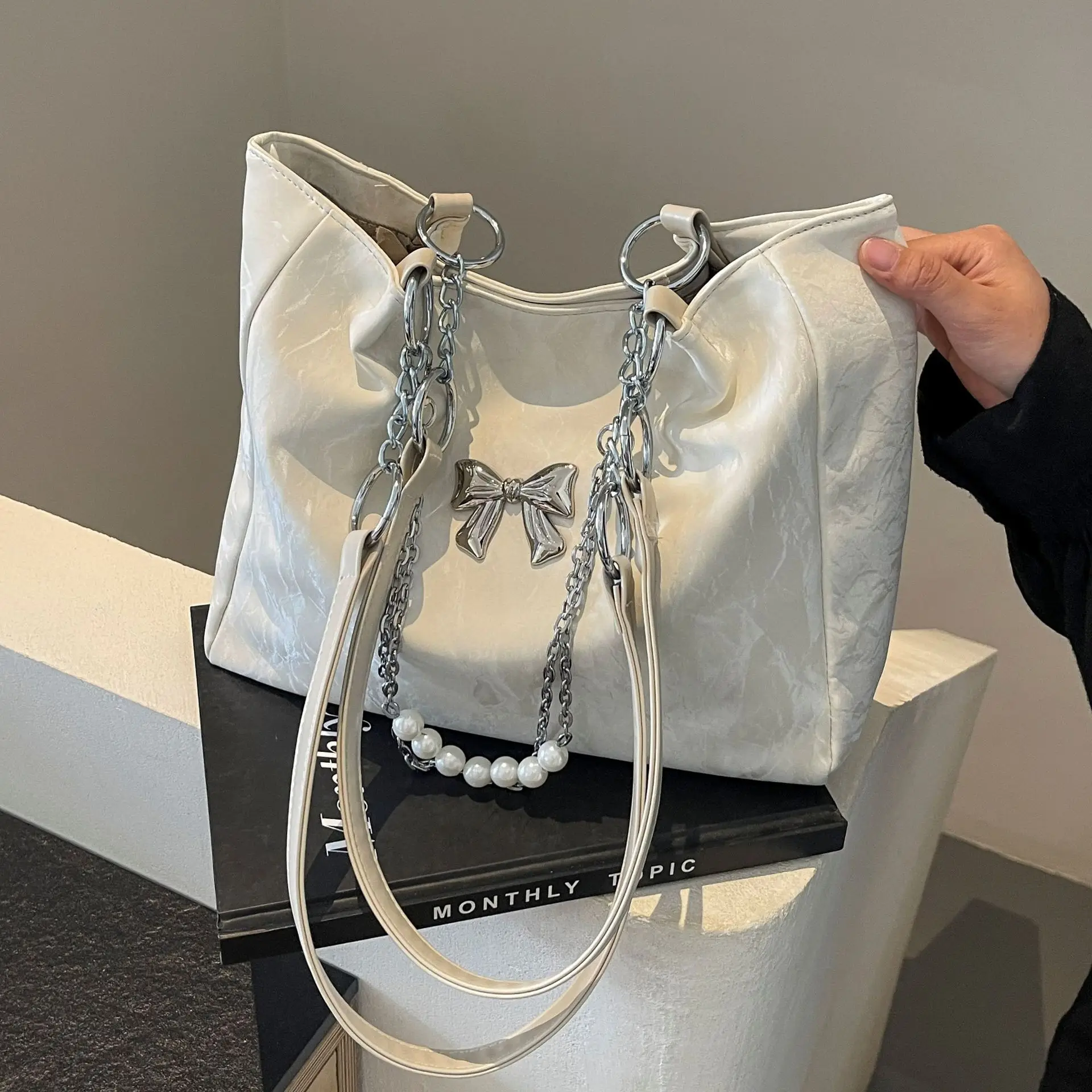 Brown Leather Chain Tote Bag for Women 2024 - Image 5