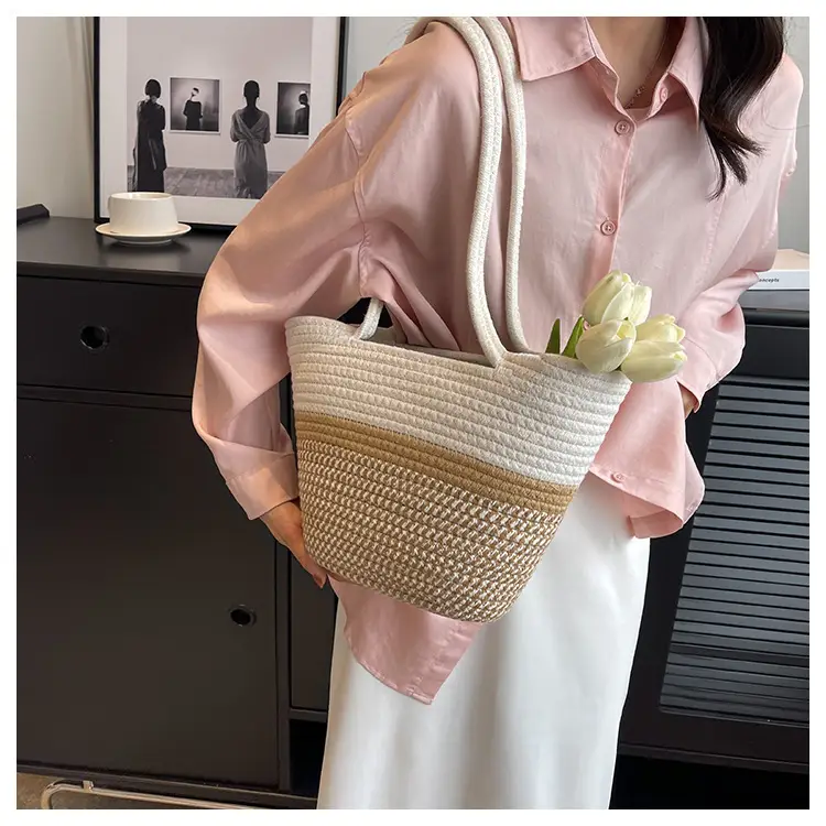 Women Large Straw Beach Tote Bag Beige — feature 14
