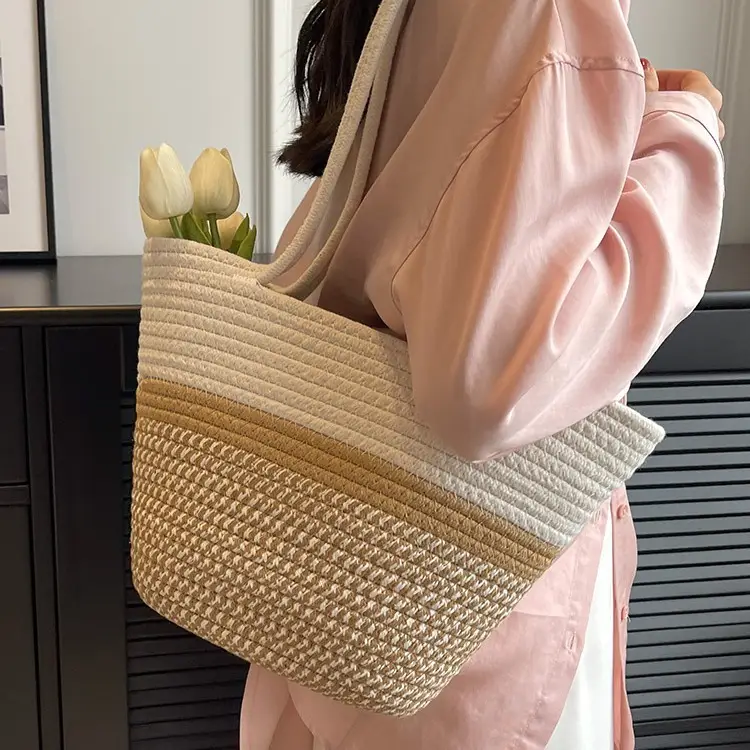 Women Large Straw Beach Tote Bag Beige — feature 17