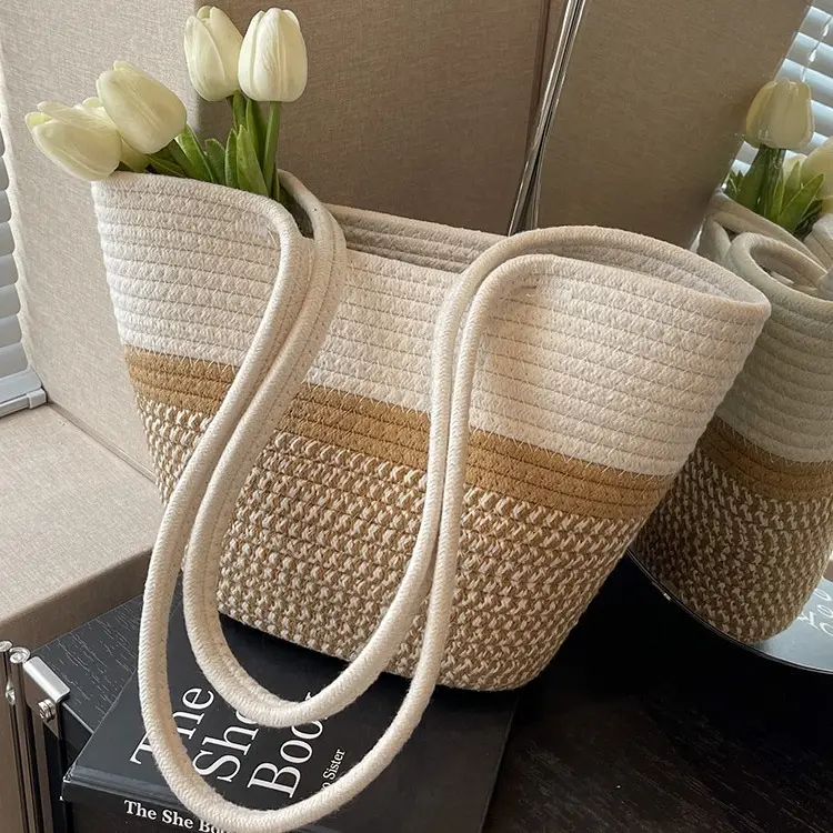 Women Large Straw Beach Tote Bag Beige — feature 18