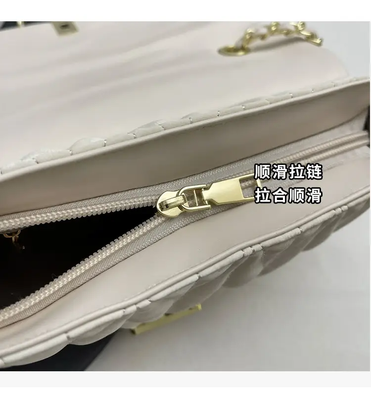 Women Pleated Chain Shoulder Bag Cream 2024 — feature 6