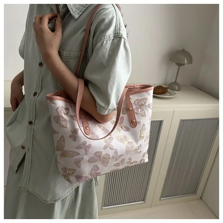 Women Butterfly Printed Large Capacity Shoulder Bag 2024 — feature 16