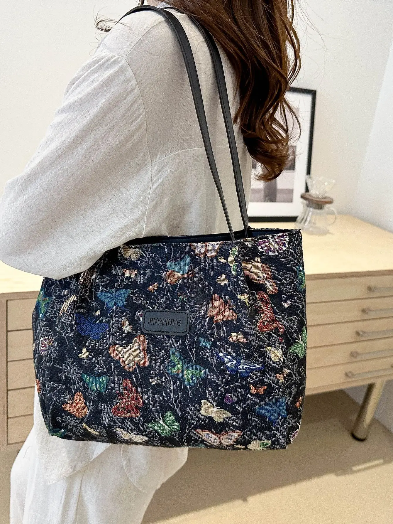 Large Capacity Floral Canvas Shoulder Tote Bag - Image 6
