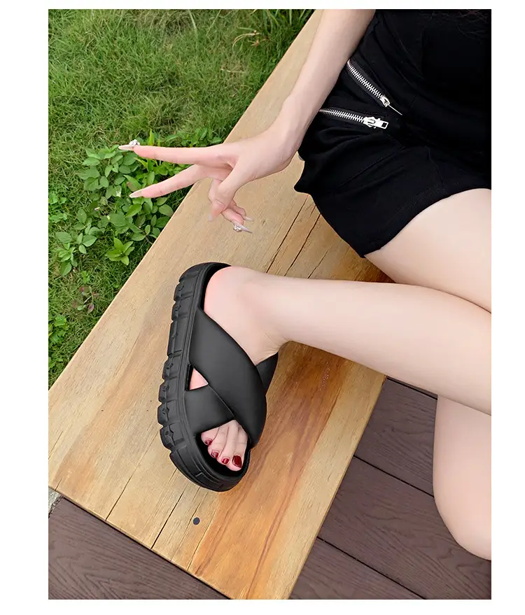 Thick-soled slippers women's Korean-style Instagram-style flat cross-strap indoor fashionable EVA soft-soled casual sandals and slippers — feature 18