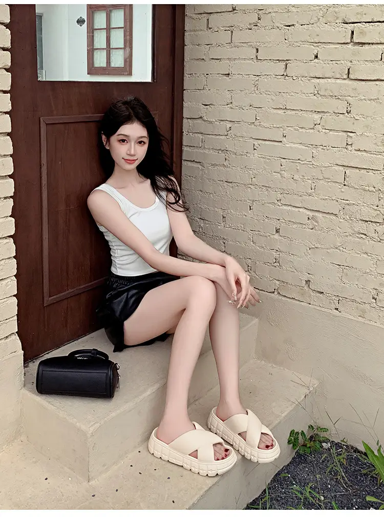 Thick-soled slippers women's Korean-style Instagram-style flat cross-strap indoor fashionable EVA soft-soled casual sandals and slippers — feature 23