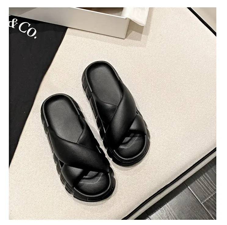 Thick-soled slippers women's Korean-style Instagram-style flat cross-strap indoor fashionable EVA soft-soled casual sandals and slippers — feature 35