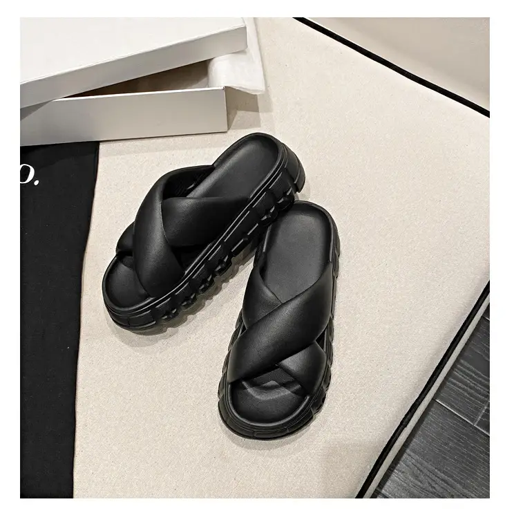 Thick-soled slippers women's Korean-style Instagram-style flat cross-strap indoor fashionable EVA soft-soled casual sandals and slippers — feature 36
