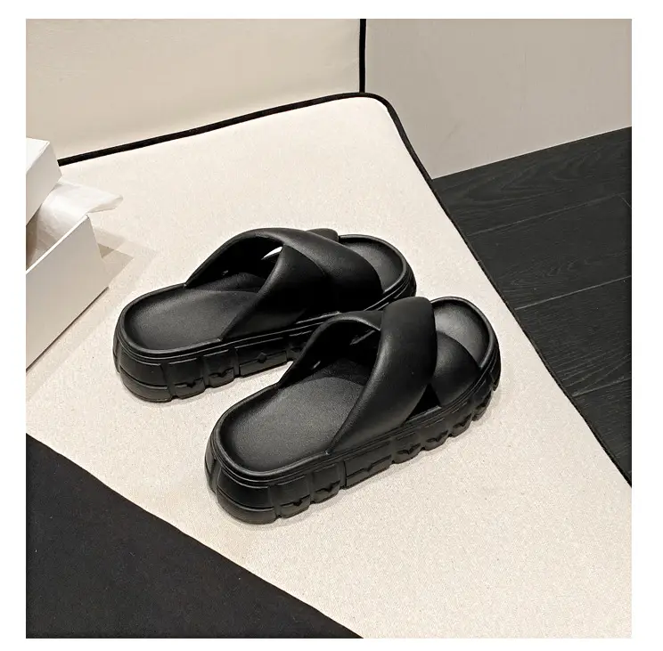 Thick-soled slippers women's Korean-style Instagram-style flat cross-strap indoor fashionable EVA soft-soled casual sandals and slippers — feature 37