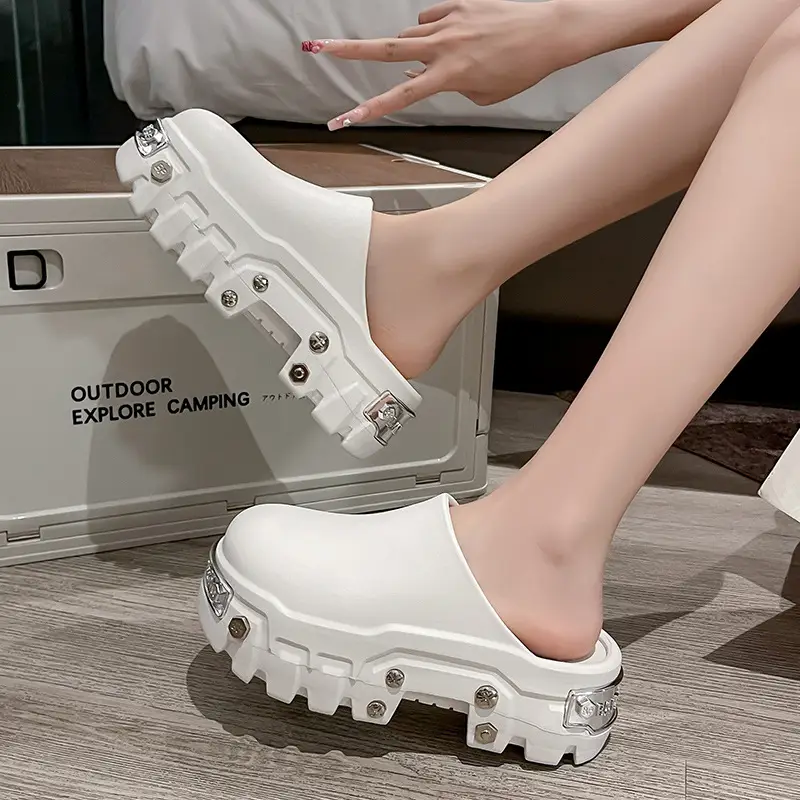 Punk style rivet hole shoes women's summer outdoor wear small height platform Paris eva non-slip deodorant sandals