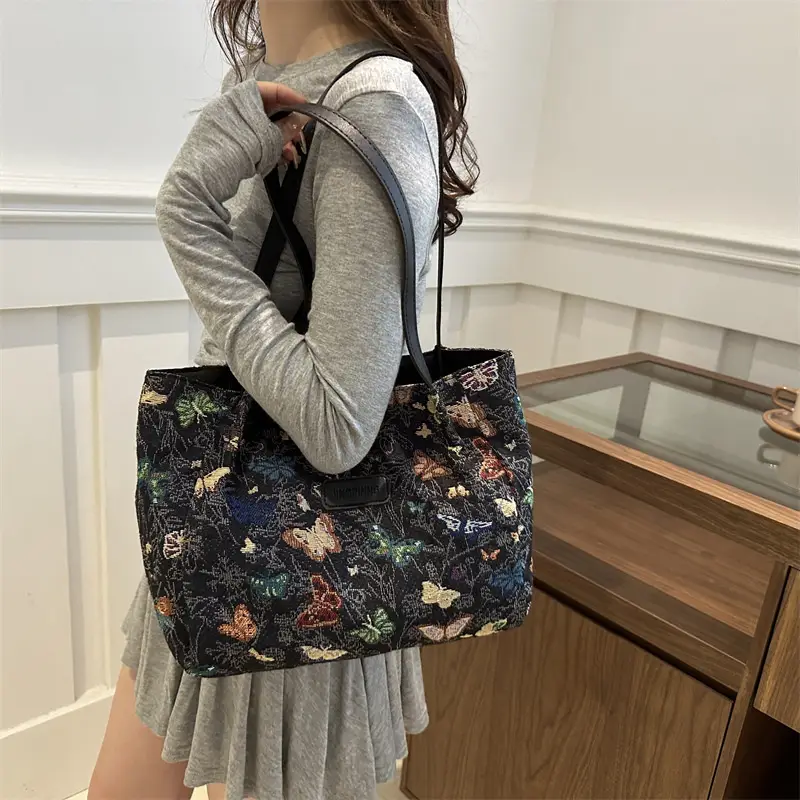 Artistic Printed Butterfly Shoulder Bag for Women 2024 - Image 4