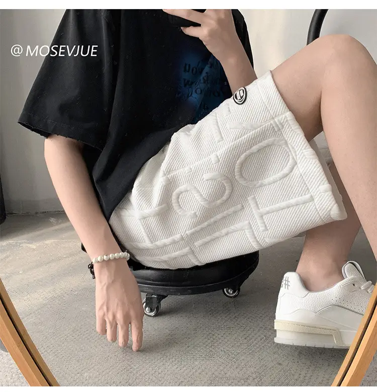 Men's Waffkle Foam Printed Shorts Black 2024 — feature 8