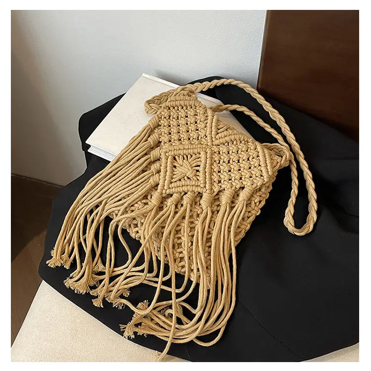 Bohemian Tassel Woven Bag Women's 2024 New Seaside Holiday Beach Bag Casual Artistic Shoulder Crossbody Bag — feature 26
