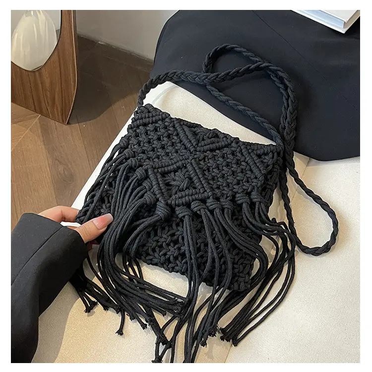 Bohemian Tassel Woven Bag Women's 2024 New Seaside Holiday Beach Bag Casual Artistic Shoulder Crossbody Bag — feature 35