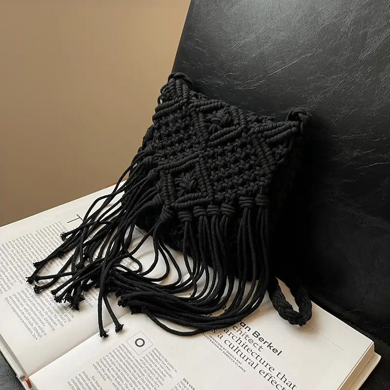 Bohemian Tassel Woven Bag Women's 2024 New Seaside Holiday Beach Bag Casual Artistic Shoulder Crossbody Bag - Image 5