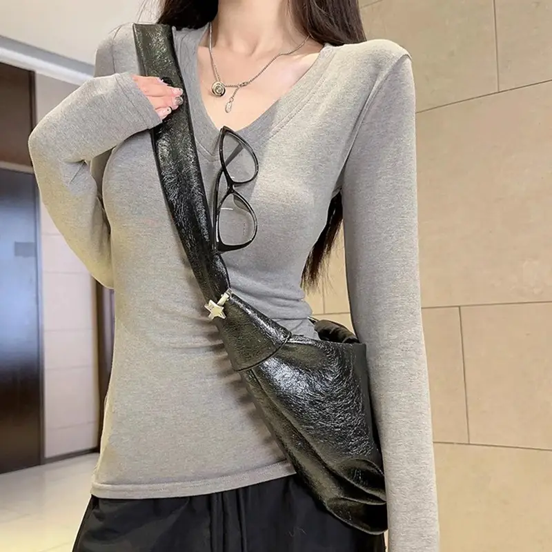 Black Shoulder T-Shirt Women's Short-Sleeved V-Neck Slim-Fit Slimming Tight Waist Design Base Shirt American Hot Girl Top - Image 15