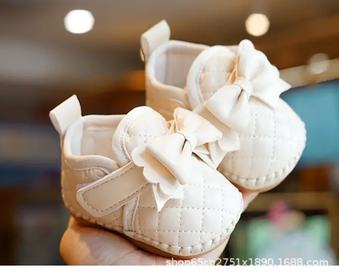 White Bow Baby Shoes 0-1 Year Old Non-Slip Spring Sole — feature 4
