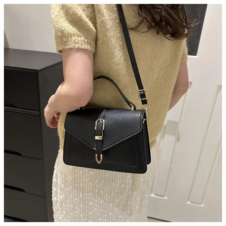 Beige Retro Crossbody Bag for Women 2024 — feature 13