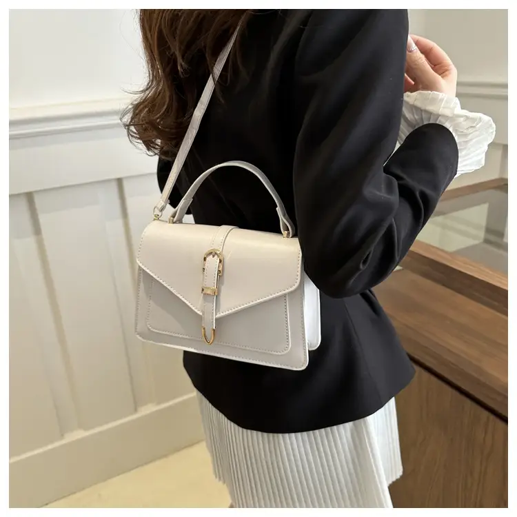 Beige Retro Crossbody Bag for Women 2024 — feature 14