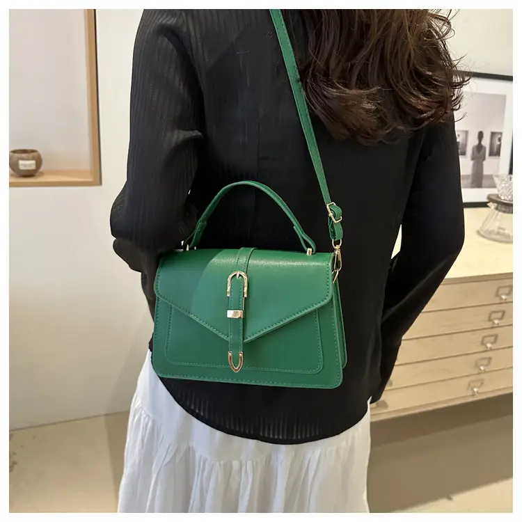 Beige Retro Crossbody Bag for Women 2024 — feature 18