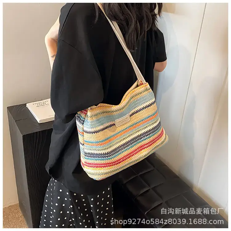 Color-Blocking Striped Shoulder Bag for Women 2026 — feature 13