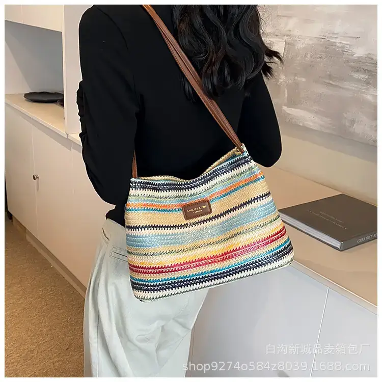 Color-Blocking Striped Shoulder Bag for Women 2026 — feature 14